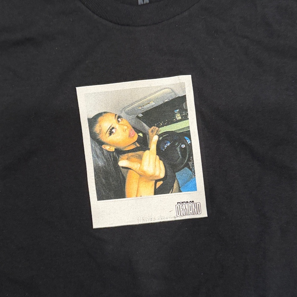 Popular Demand Black Instant Hello Tee Men’s Size Medium